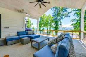 Waterfront Lake Norman Paradise Dock, Game Room!